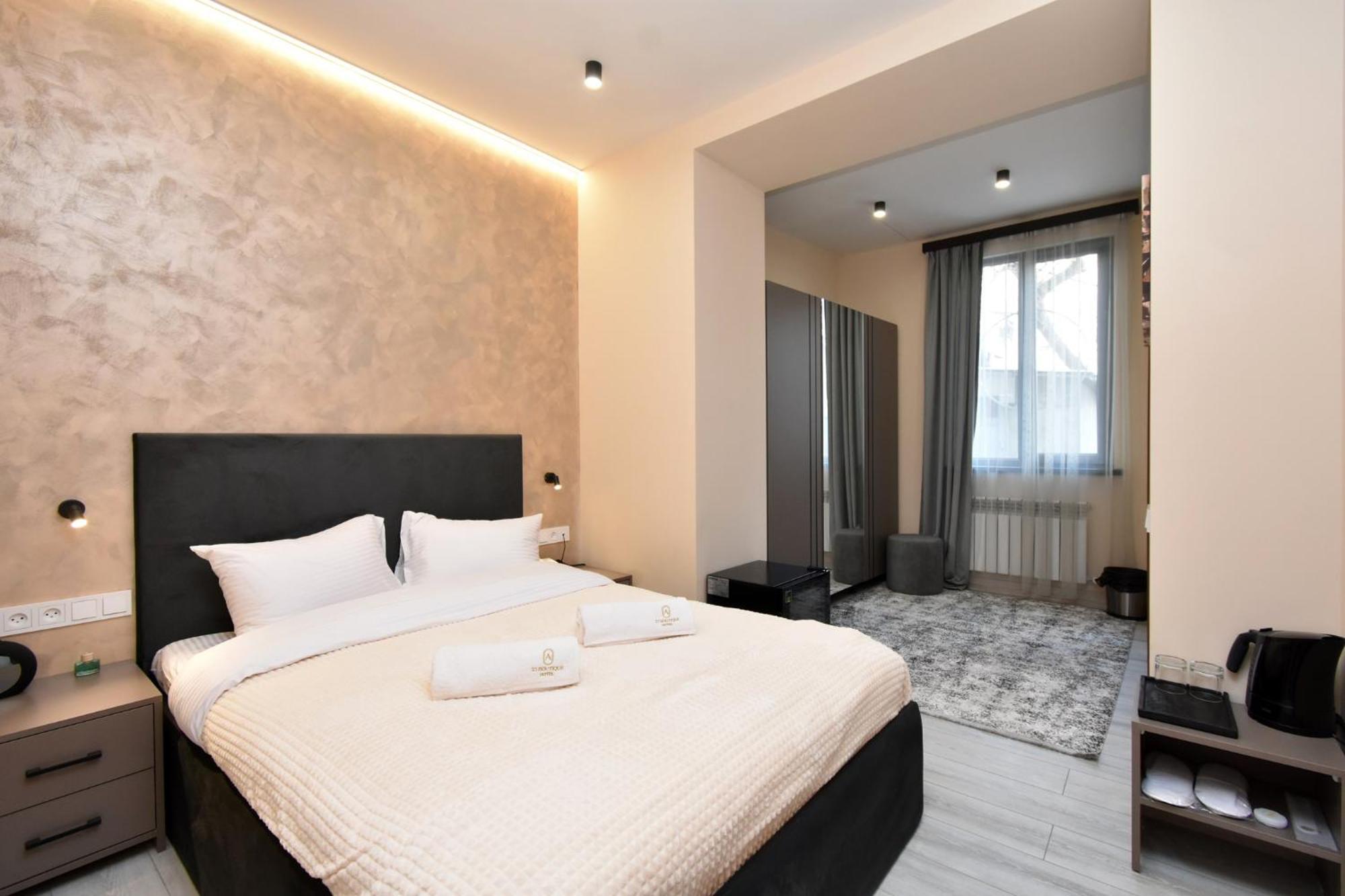 Avenue 23 Boutique Hotel Yerevan Exterior photo