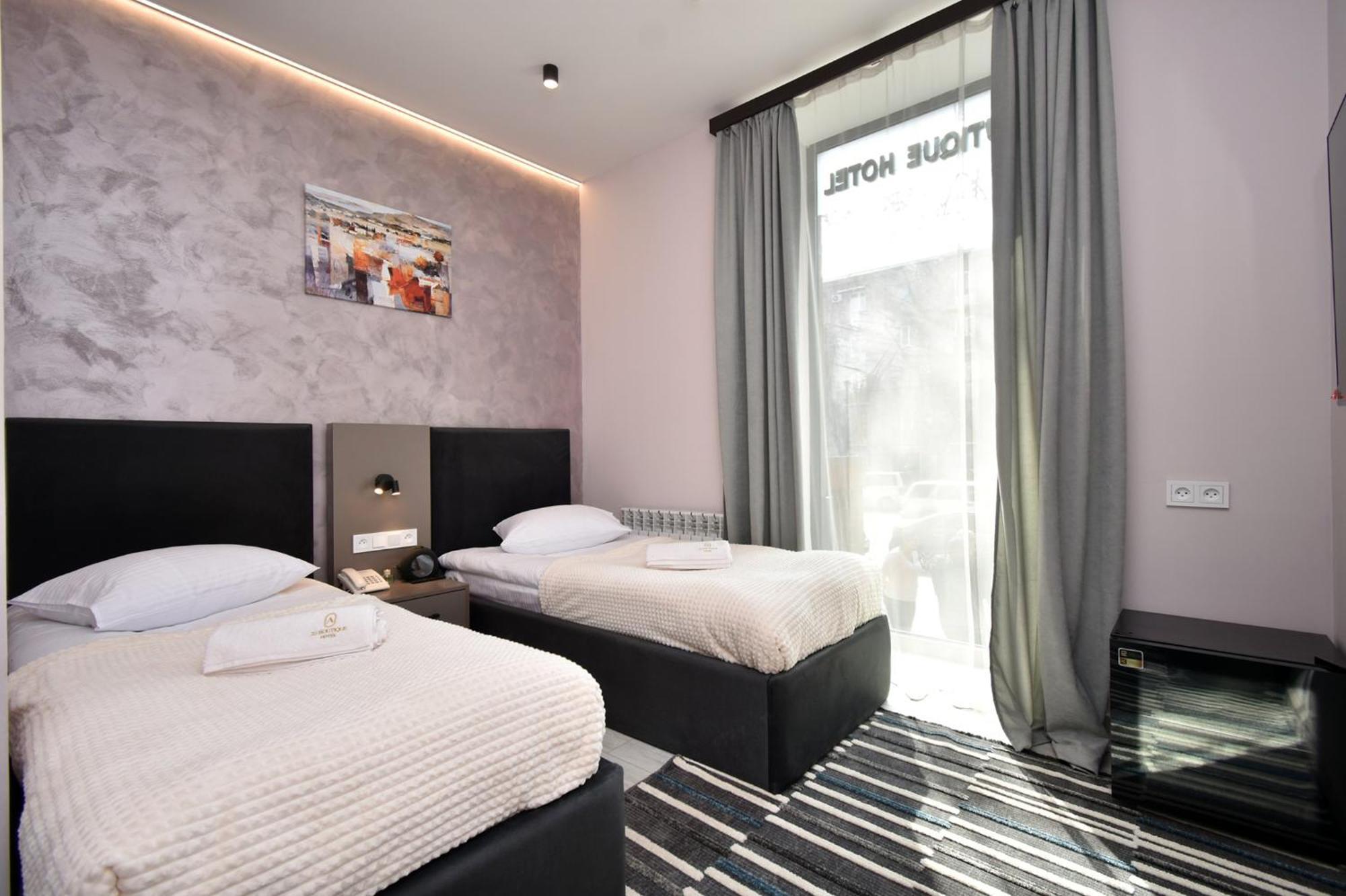 Avenue 23 Boutique Hotel Yerevan Exterior photo