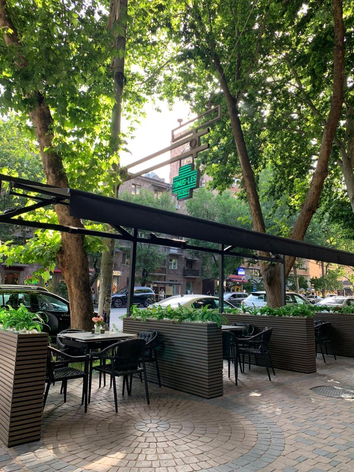 Avenue 23 Boutique Hotel Yerevan Exterior photo
